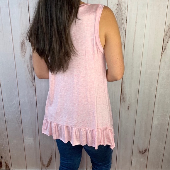 ✨LAST ONE!✨The Lucy Tank - Picture 8 of 9